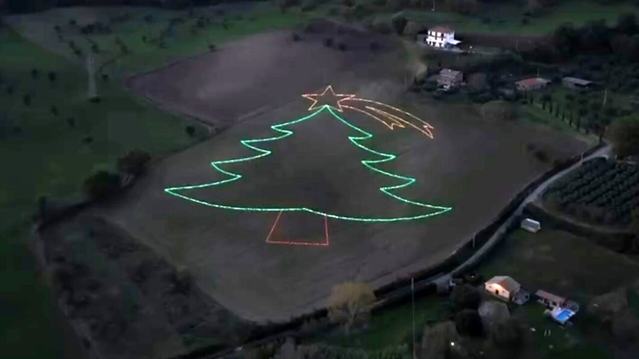 Celleno accende il Natale con il Gigante Incantato