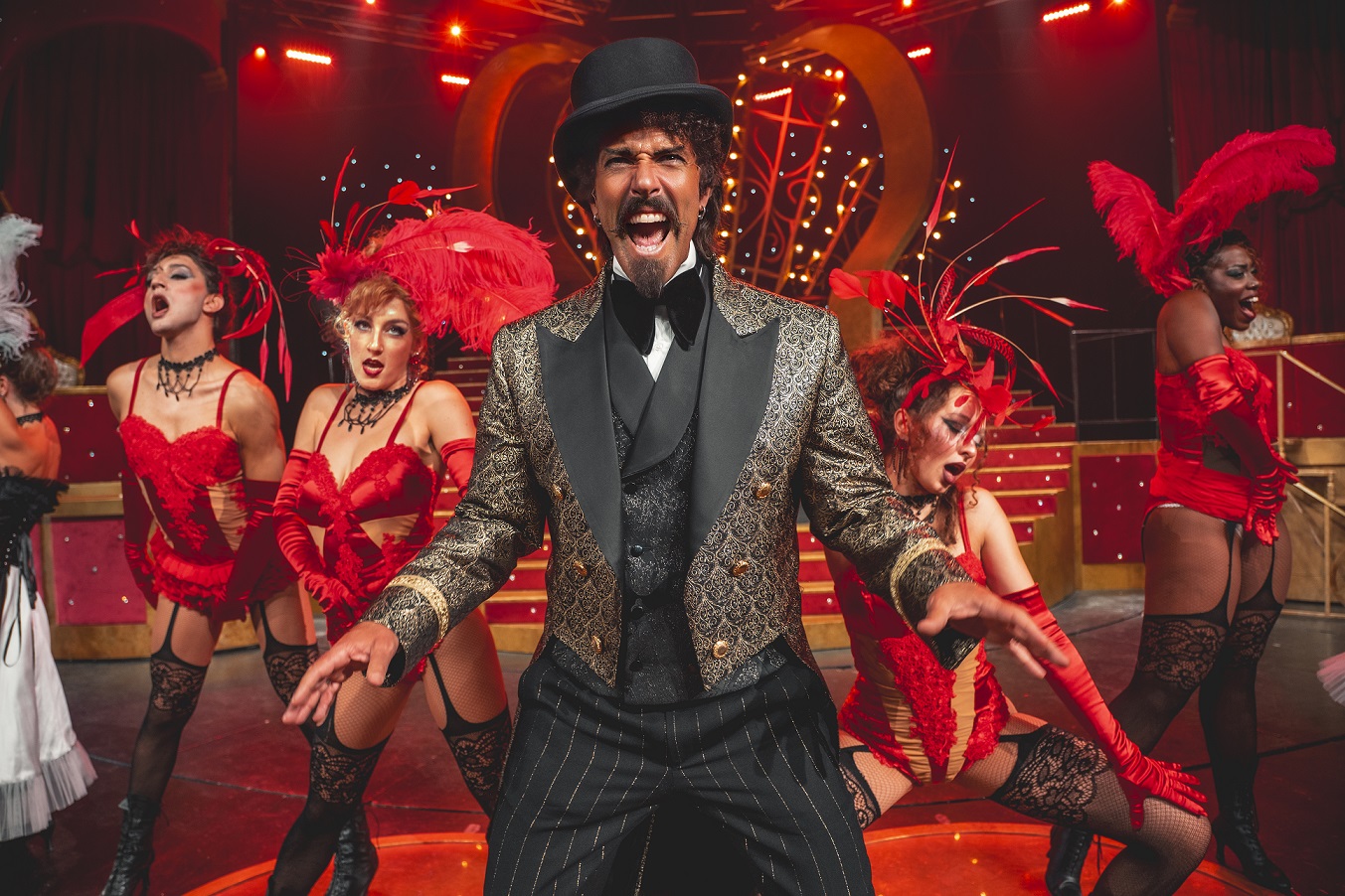 Al Sistina Chapiteau cresce l’entusiasmo per “Moulin Rouge! Il Musical”