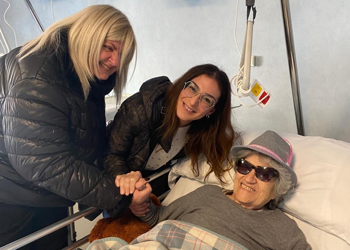 Nipoti di Babbo Natale portano sorrisi alla RSA Villa Tuscolana
