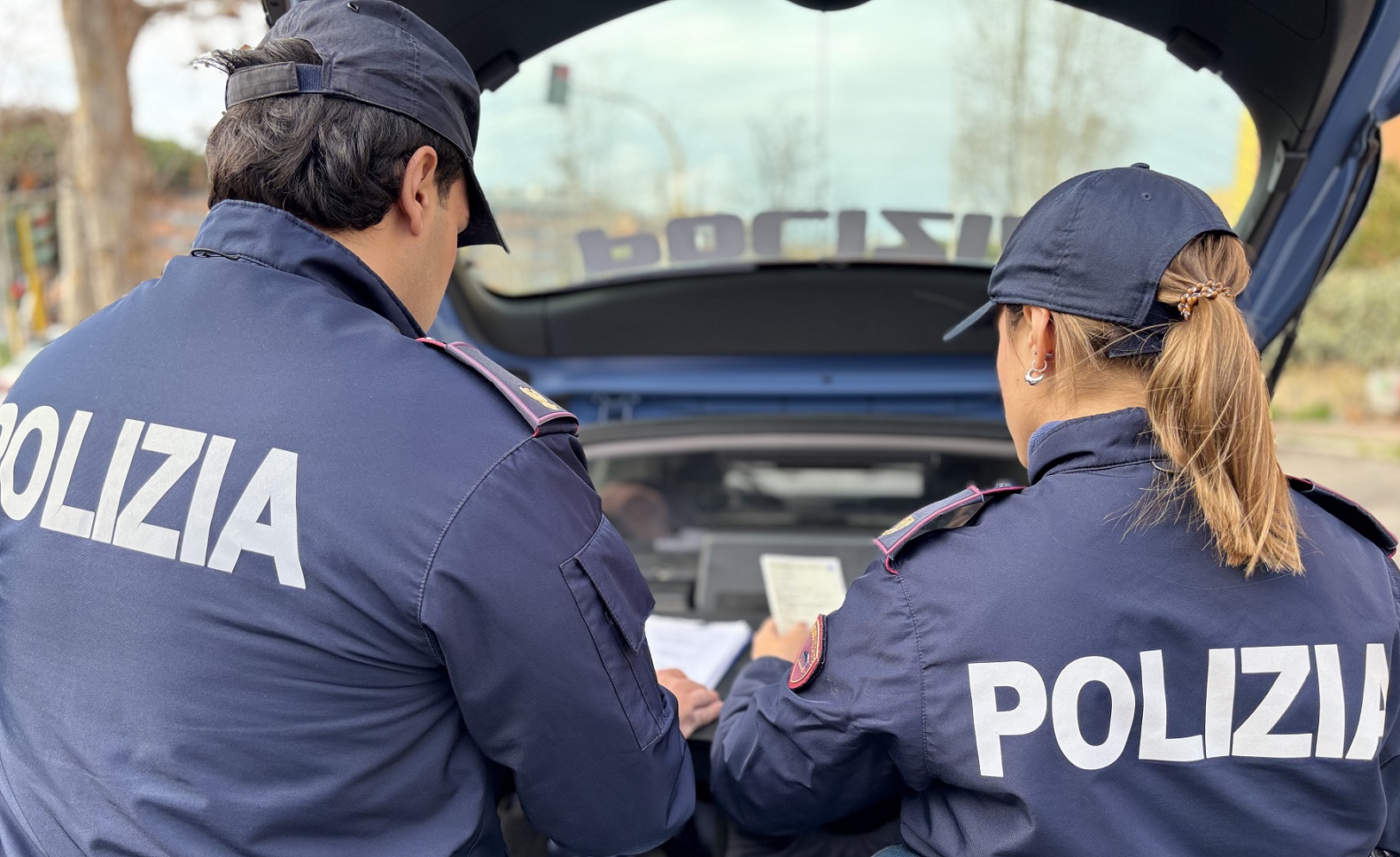 Topo d'appartamento arrestato ad Ostia per... i gratta e vinci
