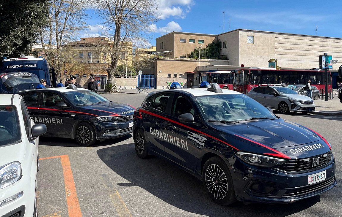 Stazione “Lido Centro” e aree circostanti sotto la lente dei Carabinieri