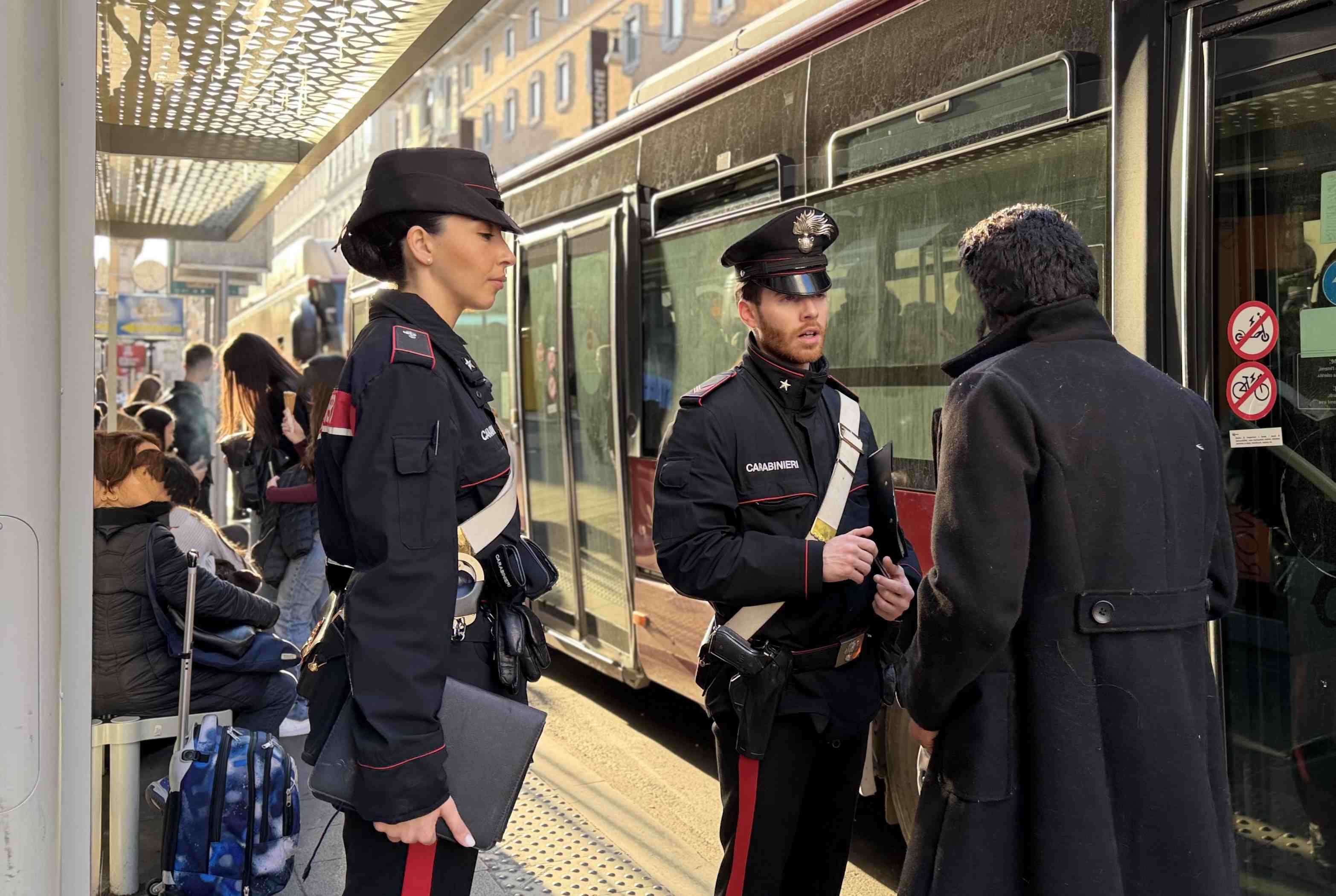 Servizio di controllo nel Centro Storico dei Carabinieri: 5 arresti
