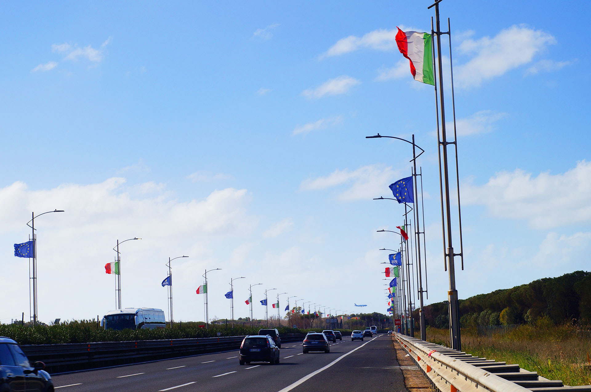 Sulla rete Anas, per il maxi ponte di Primavera, circa 95 milioni di veicoli