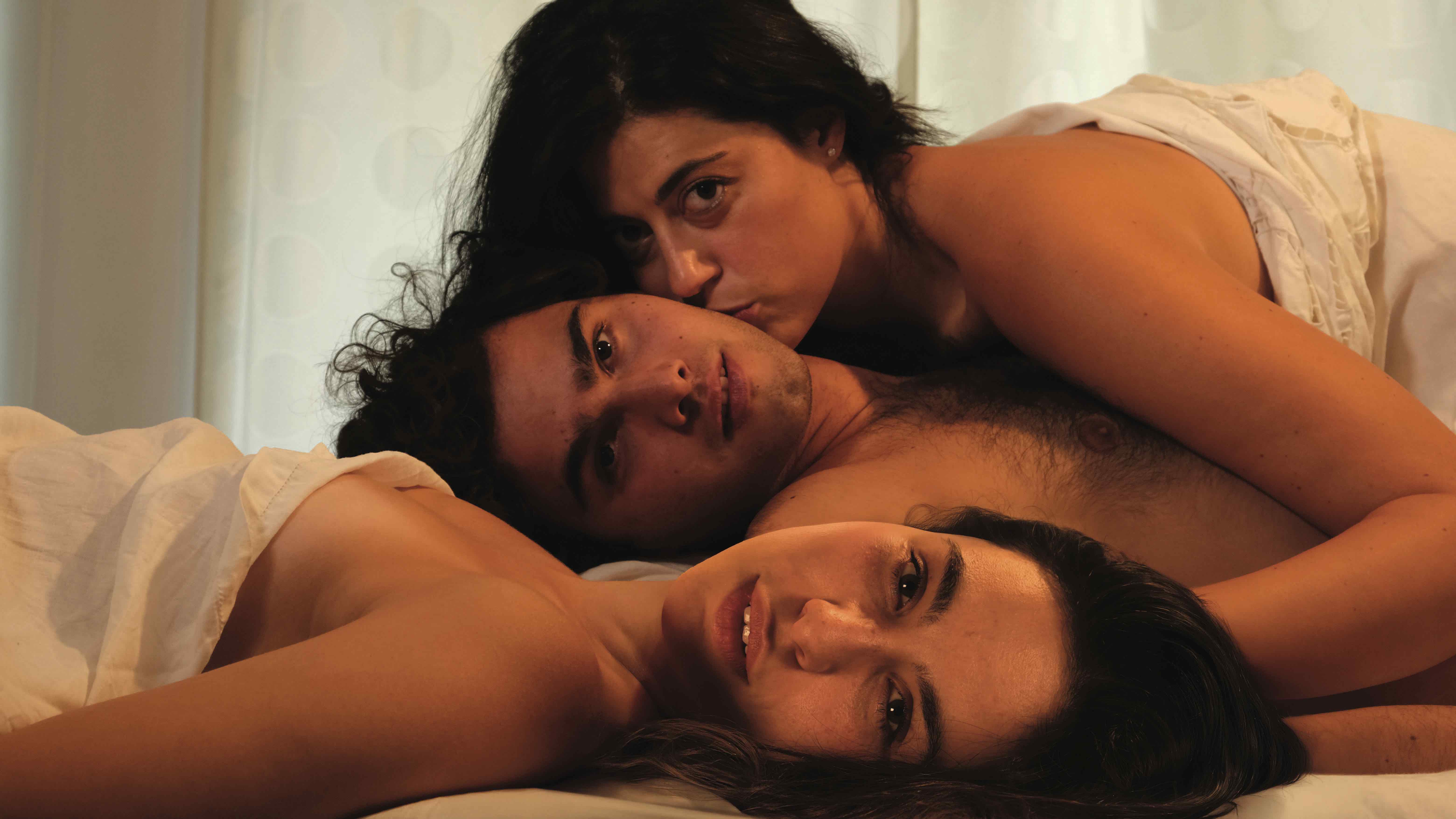 All’OFF/OFF Theatre dal 14 al 19 aprile “Il Rosso e il Nero”